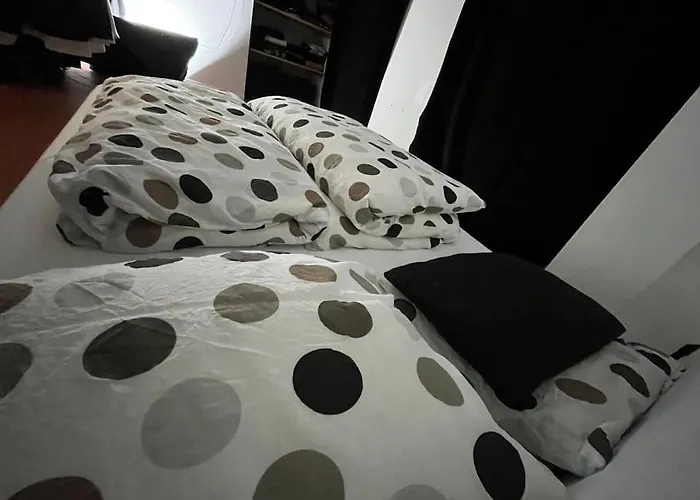 Apartament Schoenes Loft Mit Kamin In Mitte Gesundbrunnen Berlin