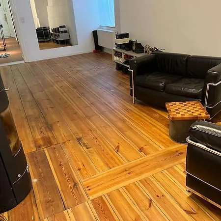 Apartmán Schoenes Loft Mit Kamin In Mitte Gesundbrunnen *